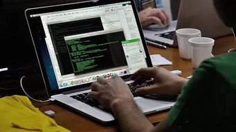 高级程序员年薪多少,高级程序员工资一般多少钱一个月