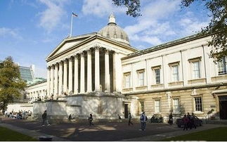 普利茅斯大学在英国地理位置？