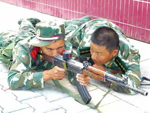 万金刚的人物经历