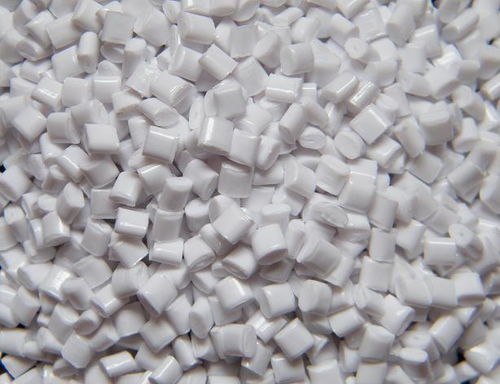 水杯材料聚碳酸酯（PC)，能用吗？我每天都用它装开