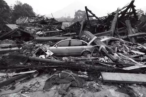 唐山大地震是哪一年死了几个伟人,河北唐山大地震是哪一年