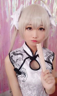 有哪些妹子们性感火辣让人燥热难耐的cos图？