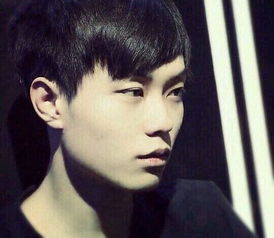 Koro1使用哪个英雄一战成名