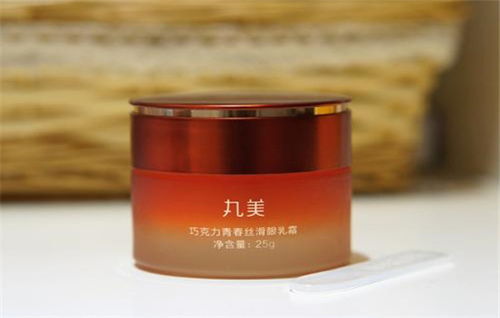 丸美眼霜怎么样