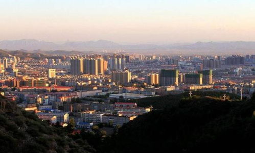 中国的万里长城在哪个城市