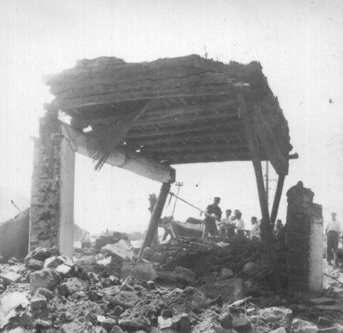 唐山大地震是多少级？死了多少人？