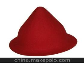 求这张带圣诞帽的柴犬的原图