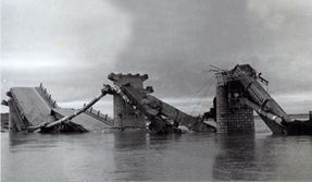 1976年唐山大地震时间,四川唐山大地震时间