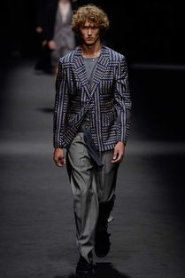 范思哲男装价格怎么样