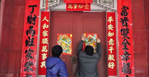 怎么贴对联才正确