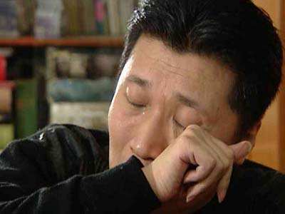 不经潸然泪下是什么意思