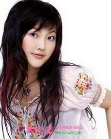 黑涩会美眉 中丫头个人资料