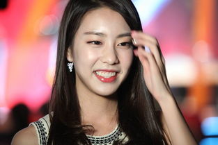 赵恩静披战袍是什么意思