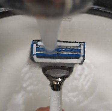 什么牌子刮胡刀好用,刮胡子刀怎么用