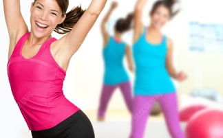 如何瘦腰两侧的赘肉动作