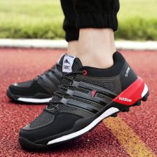 旅游鞋男款哪个牌子好,旅游鞋男款