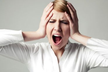 心里内疚什么意思,心里很内疚什么意思