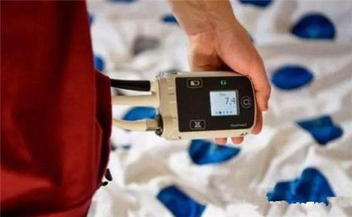 手机第一次充电需要将电量消耗完吗?,手机第一次充电充几个小时好