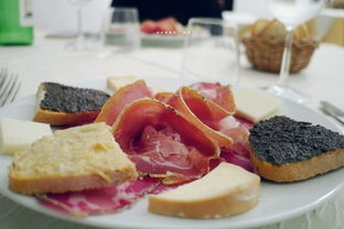 为什么回族人的习俗规定不能吃猪肉？