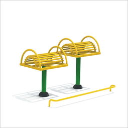 练背的健身器材动作