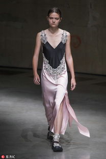 ladies是什么意思英语