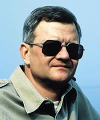 汤姆克兰西都有什么小说被改编为电影