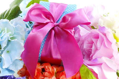 50岁女人高端礼物2万元