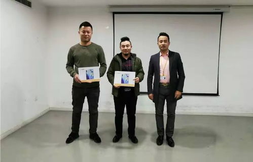 《猎狐》中赵海青为什么会成为孙铭左膀右臂？