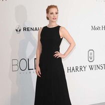 有没有人在盟可睐买羽绒服退款过？