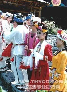 中国有五十六个民族！每个民族有哪些风俗习惯？