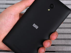 iuni手机是国产的吗？现在手机店买的到吗，质量怎么样