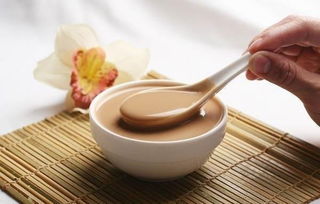 一杯奶茶成本多少?详细些的数字!