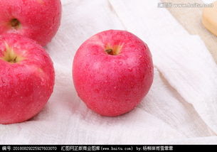 苹果红枣枸杞水的功效和作用,苹果红枣生姜煮水喝的功效