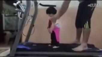 歌词:小色鬼别啰嗦,看你还往哪躲