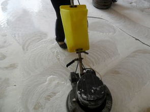 抛光打蜡对车漆好吗