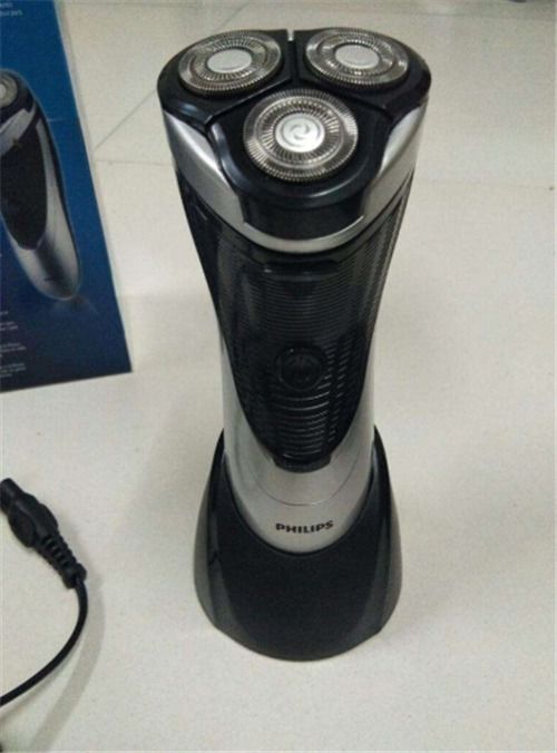 手动剃须刀可以带上飞机吗?