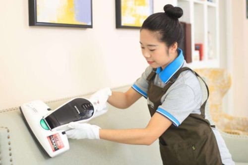 找保姆通过中介好吗?