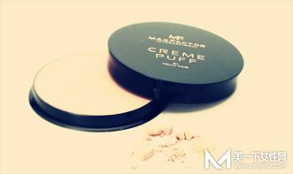 平时用的蜜粉和粉饼，有什么样的区别？