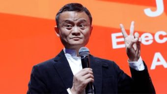 马云的创业历程？