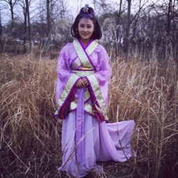 近日，漠寒谈自己被张培萌家暴，你觉得家暴这种事