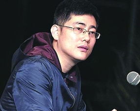 “我爱你侯小强"这个翻译成韩文,怎么翻译?