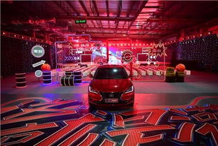 万众瞩目是成语吗