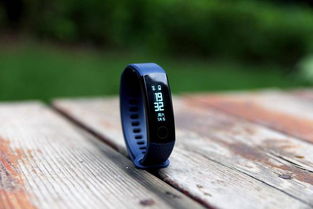 拿到荣耀手环3如何开始使用？