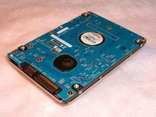 笔记本的硬盘是多少英寸的？