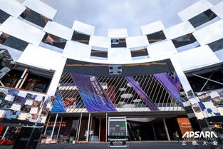 “纵观”的近义词是什么？