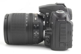 目前性价比比较高的单反相机