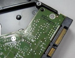 西部数据的1TB，蓝盘，绿盘，黑盘各有什么区别