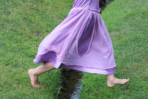 女人梦见自己穿的漂亮连衣裙