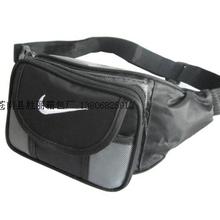 腰包阿迪达斯耐克哪个好