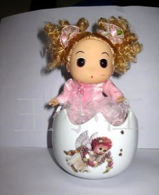 日本的陶瓷娃娃是谁?